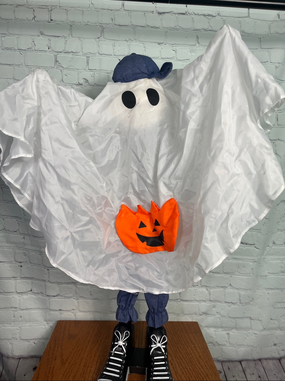 Vintage HALLOWEEN Gemmy Animated Giggle Buddies Ghost In Box non-working,parts